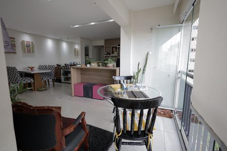 Apartamento à venda com 85m², 2 quartos e 1 vagaSacada