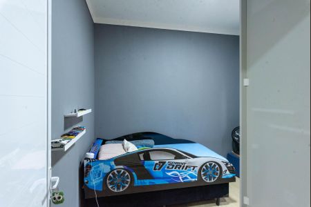 Casa à venda com 240m², 4 quartos e 5 vagas Casa à venda com 240m², 4 quartos e 5 vagasQuarto 2