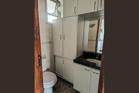 Banheiro Social de apartamento para alugar com 1 quarto, 50m² em Buritis, Belo Horizonte