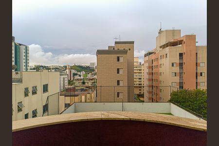 Vista da Sala de apartamento para alugar com 1 quarto, 50m² em Buritis, Belo Horizonte