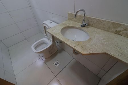 Casa para alugar com 151m², 3 quartos e 4 vagasBanheiro da Suíte 2