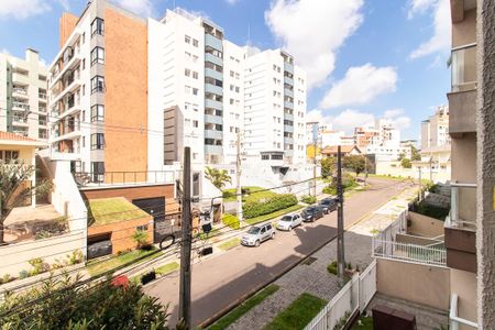 Vista do Quarto de kitnet/studio para alugar com 1 quarto, 35m² em Novo Mundo, Curitiba