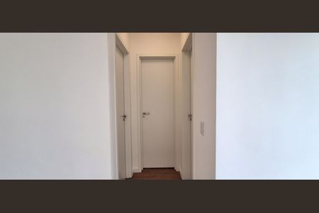 Corredor  de apartamento para alugar com 2 quartos, 64m² em Vila Camargo, São Bernardo do Campo