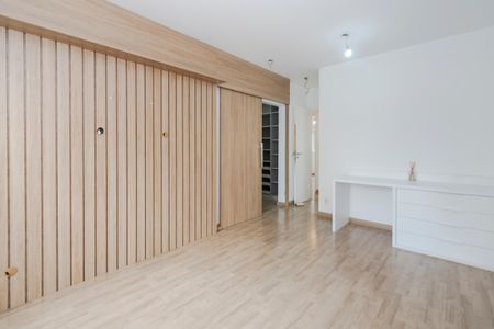 Apartamento à venda com 164m², 3 quartos e 3 vagasSuíte 1