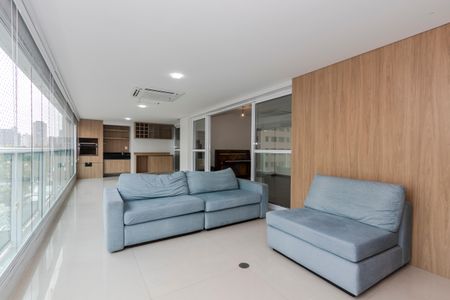 Apartamento à venda com 164m², 3 quartos e 3 vagasVaranda da Sala