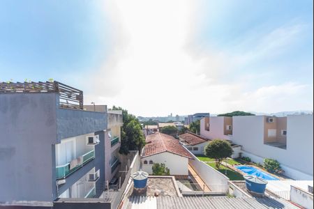 Apartamento à venda com 105m², 2 quartos e 1 vagaVaranda do Quarto 2