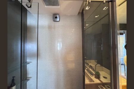 Apartamento à venda com 200m², 3 quartos e 2 vagas Apartamento à venda com 200m², 3 quartos e 2 vagasBanheiro Social