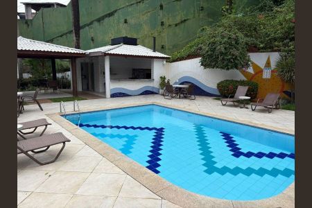 Apartamento para alugar com 100m², 3 quartos e 2 vagasPiscina