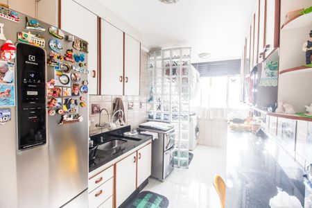 Apartamento para alugar com 90m², 3 quartos e 2 vagas Apartamento para alugar com 90m², 3 quartos e 2 vagasCozinha