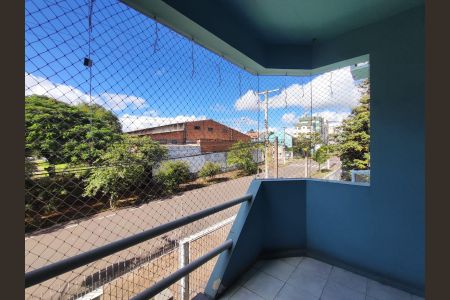 Varanda  de apartamento para alugar com 2 quartos, 72m² em Fião, São Leopoldo