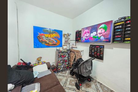 Casa à venda com 3 quartos, 125m² em Jardim Keralux, São Paulo