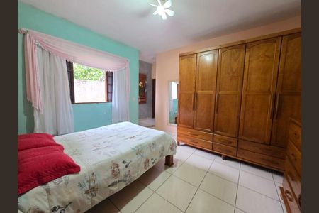 Casa à venda com 3 quartos, 125m² em Jardim Keralux, São Paulo