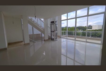 Casa à venda com 4 quartos, 430m² em Alphaville, Santana de Parnaíba