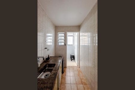 Cozinha de apartamento para alugar com 1 quarto, 37m² em Vila Prudente, São Paulo