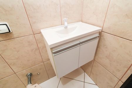 Casa para alugar com 50m², 2 quartos e sem vagaBanheiro