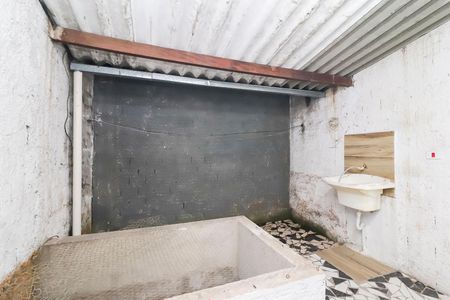 Casa para alugar com 50m², 2 quartos e sem vagaÁrea de Serviço