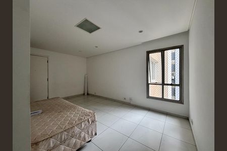 Apartamento à venda com 68m², 2 quartos e 1 vaga