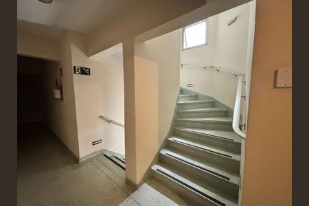 Apartamento à venda com 68m², 2 quartos e 1 vaga