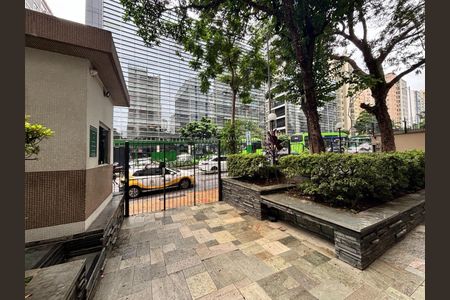 Apartamento à venda com 68m², 2 quartos e 1 vaga