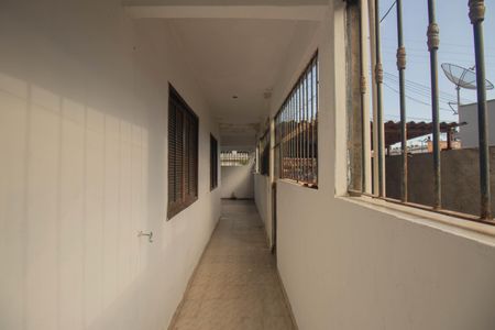 Casa para alugar com 90m², 3 quartos e 1 vaga Casa para alugar com 90m², 3 quartos e 1 vagaVaranda da Sala