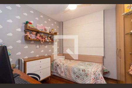 Apartamento à venda com 130m², 4 quartos e 2 vagas Apartamento à venda com 130m², 4 quartos e 2 vagasquarto 2