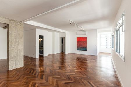 Apartamento à venda com 129m², 3 quartos e 1 vaga Apartamento à venda com 129m², 3 quartos e 1 vagaSala