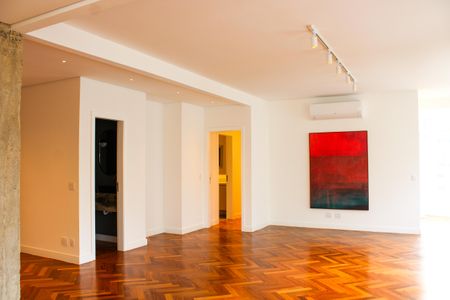 Apartamento à venda com 129m², 3 quartos e 1 vaga