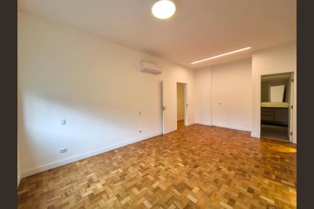 Apartamento à venda com 129m², 3 quartos e 1 vaga