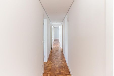 Apartamento à venda com 129m², 3 quartos e 1 vaga Apartamento à venda com 129m², 3 quartos e 1 vagaCorredor