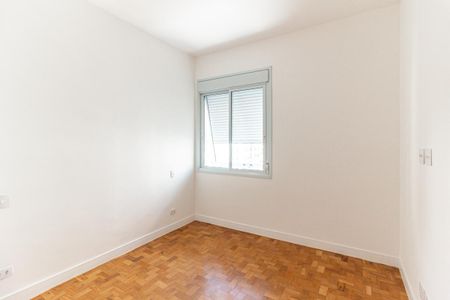 Apartamento à venda com 129m², 3 quartos e 1 vaga Apartamento à venda com 129m², 3 quartos e 1 vagaQuarto 2