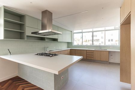 Apartamento à venda com 129m², 3 quartos e 1 vaga Apartamento à venda com 129m², 3 quartos e 1 vagaCozinha