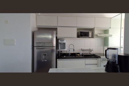 Apartamento à venda com 72m², 2 quartos e 2 vagas Apartamento à venda com 72m², 2 quartos e 2 vagasCozinha