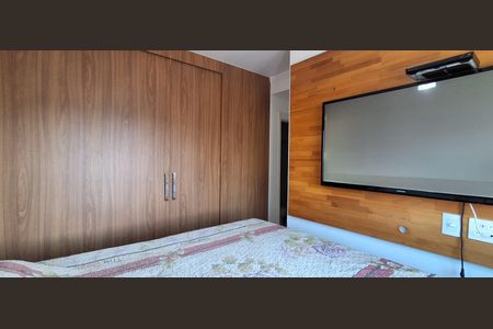 Apartamento à venda com 72m², 2 quartos e 2 vagas Apartamento à venda com 72m², 2 quartos e 2 vagasSuíte