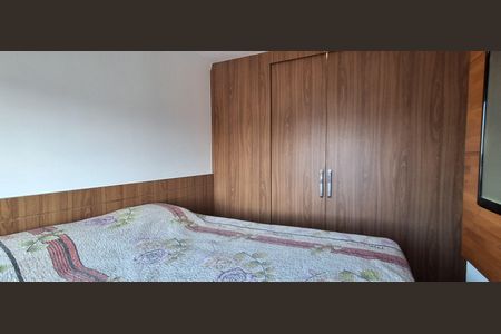 Apartamento à venda com 72m², 2 quartos e 2 vagas Apartamento à venda com 72m², 2 quartos e 2 vagasSuíte