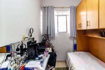 Casa à venda com 167m², 4 quartos e 3 vagasQuarto 2
