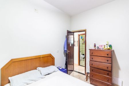 Casa à venda com 167m², 4 quartos e 3 vagasQuarto 1