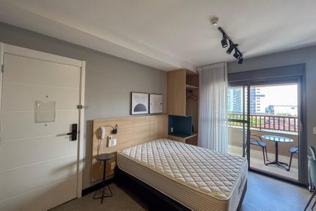 Quarto de kitnet/studio para alugar com 1 quarto, 29m² em Vila Gumercindo, São Paulo