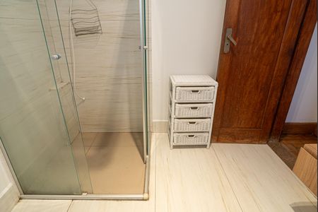 Apartamento para alugar com 90m², 2 quartos e sem vaga Apartamento para alugar com 90m², 2 quartos e sem vagaBanheiro