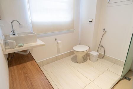 Apartamento para alugar com 90m², 2 quartos e sem vaga Apartamento para alugar com 90m², 2 quartos e sem vagaBanheiro