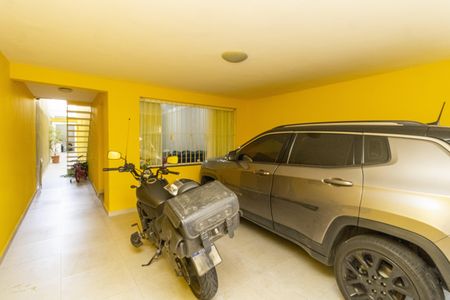 Casa para alugar com 200m², 3 quartos e 2 vagas Casa para alugar com 200m², 3 quartos e 2 vagasGaragem