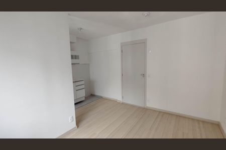 Sala de apartamento para alugar com 2 quartos, 38m² em Vila Campanela, São Paulo