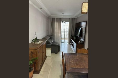 Apartamento à venda com 3 quartos, 80m² em Jardim Tupanci, Barueri