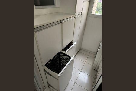 Apartamento à venda com 3 quartos, 80m² em Jardim Tupanci, Barueri