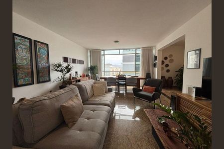 Apartamento à venda com 4 quartos, 160m² em Icaraí, Niterói
