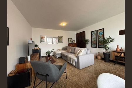 Apartamento à venda com 4 quartos, 160m² em Icaraí, Niterói