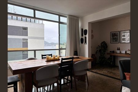 Apartamento à venda com 4 quartos, 160m² em Icaraí, Niterói