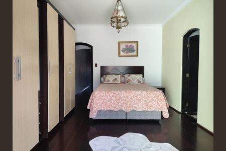 Casa à venda com 3 quartos, 226m² em Parque Terra Nova II, São Bernardo do Campo