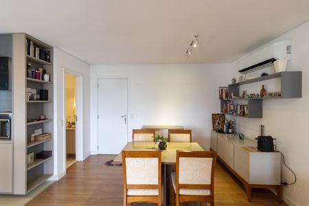 Apartamento para alugar com 107m², 2 quartos e 2 vagas Apartamento para alugar com 107m², 2 quartos e 2 vagasSalas