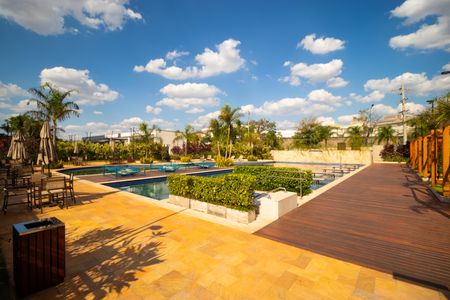 Apartamento para alugar com 107m², 2 quartos e 2 vagas Apartamento para alugar com 107m², 2 quartos e 2 vagasÁrea comum - Piscina