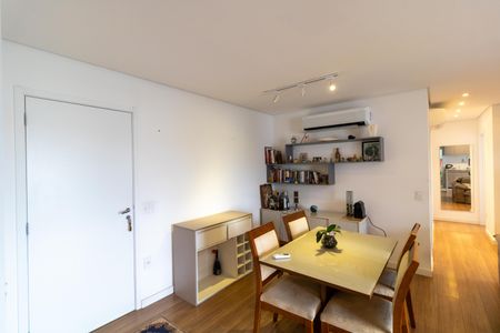 Apartamento para alugar com 107m², 2 quartos e 2 vagas Apartamento para alugar com 107m², 2 quartos e 2 vagasSalas